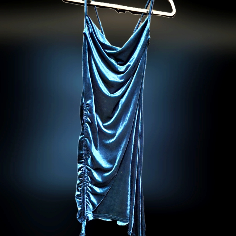 Blue velvet dress XXL asymmetrical